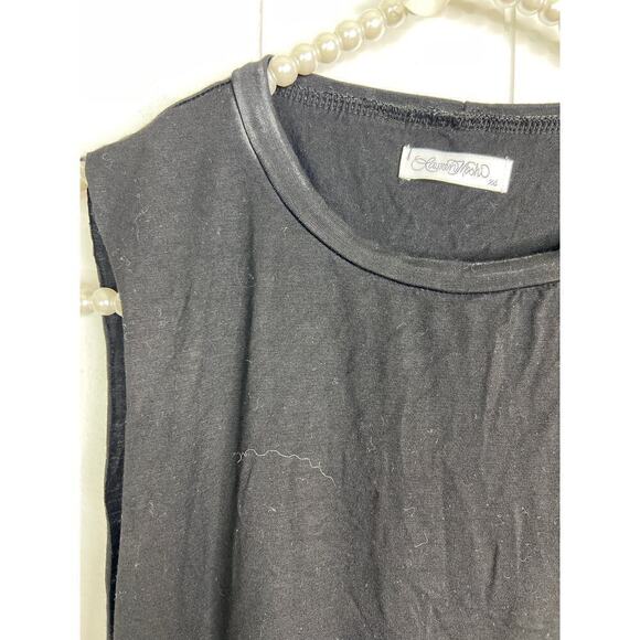 Lauren Moshi Black Tunic Length Tank "Love Conquers All" Graphic Size XS - Picture 3 of 7